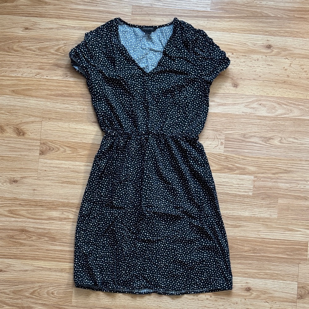 Banana Republic Black and White Mini Dress - Size XS/S